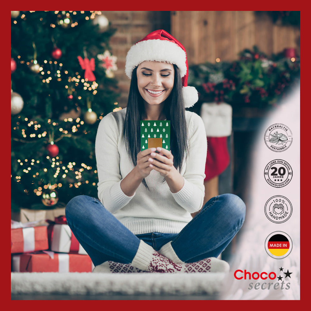 Weihnachtskarten mit Schokoladenprägung in Goldbox, 5er-Set, Kartendesign: Rot mit goldenen Sternen, Schokoladenprägung: „Frohe Weihnachten“, Umschlag in Gold